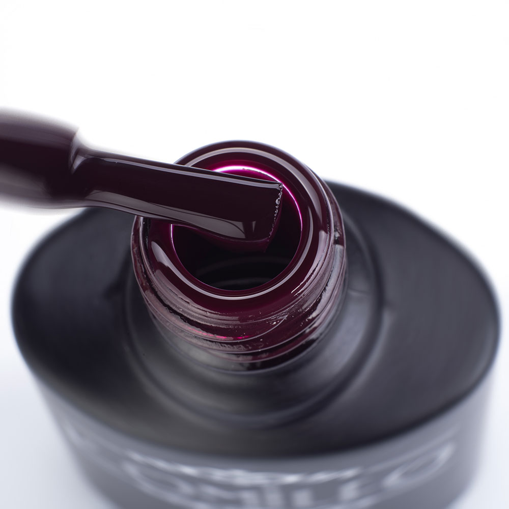 Gallery image of Gel Polish Komilfo Deluxe Series D229 (maroon, enamel), 8 ml