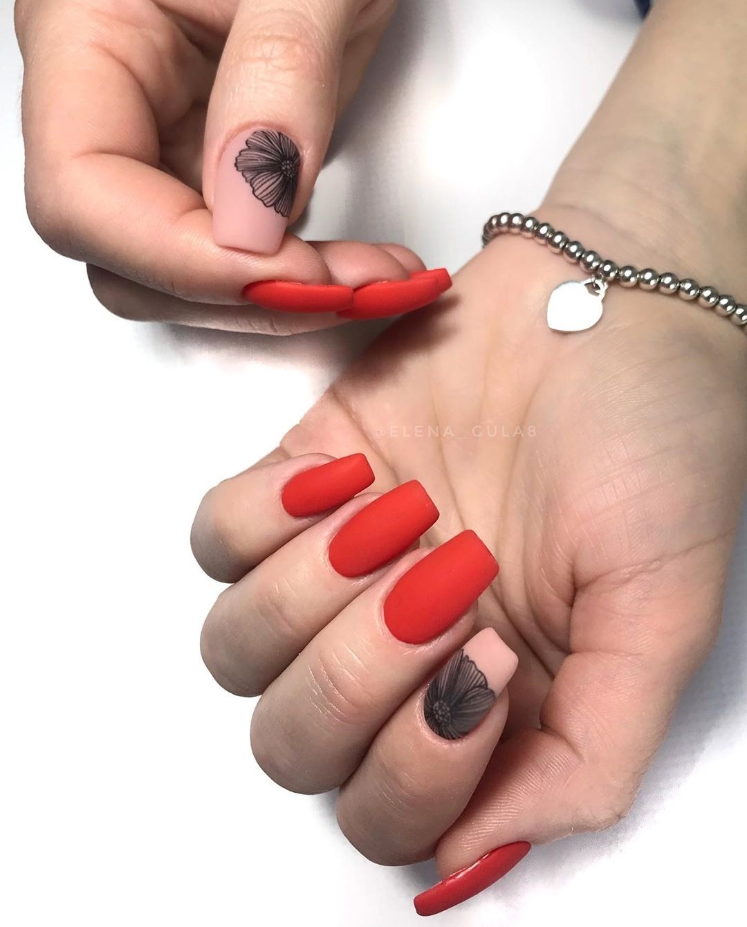 Gallery image of Gel Polish Komilfo Deluxe Series D078 (coral red, enamel), 8 ml