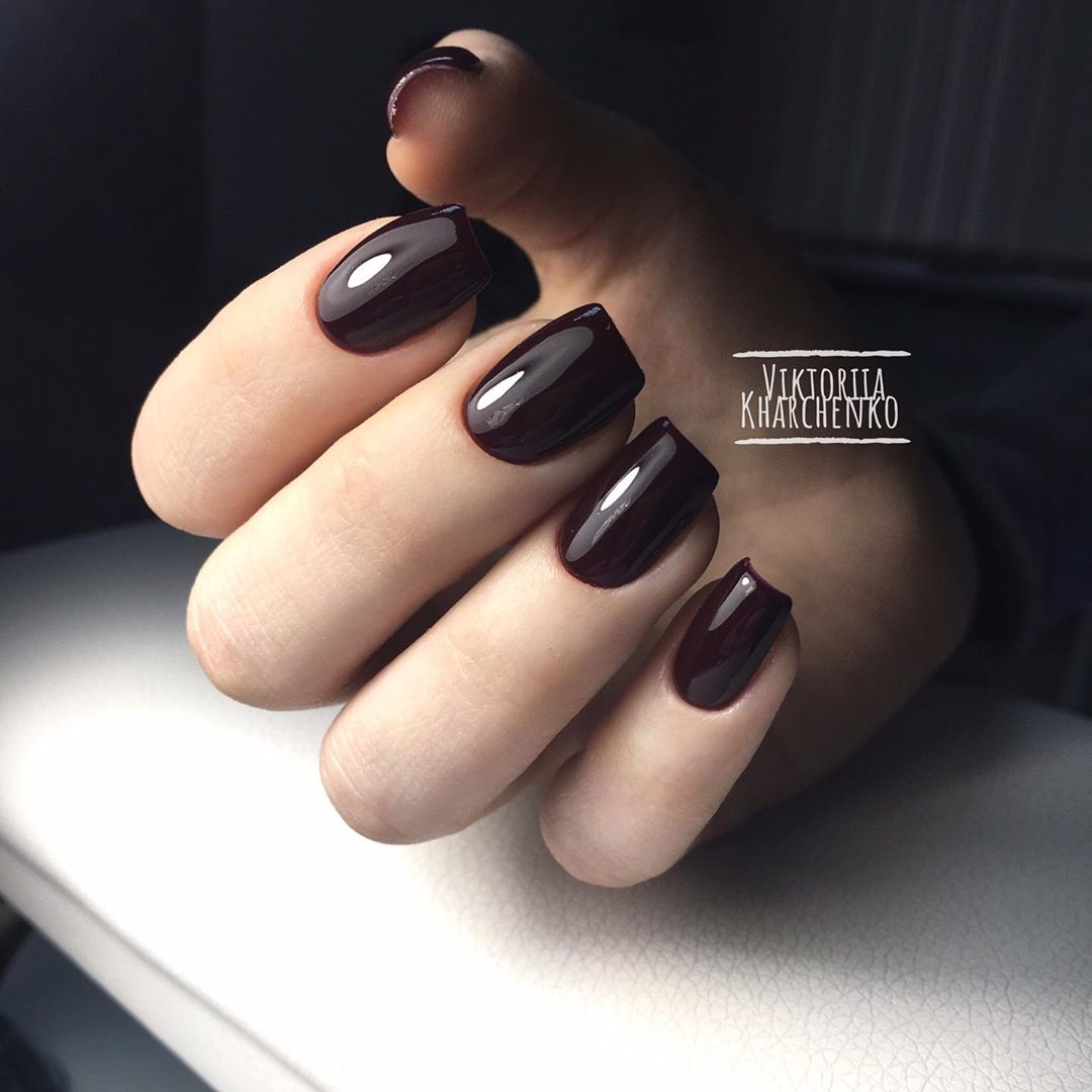Gallery image of Gel Polish Komilfo Deluxe Series D229 (maroon, enamel), 8 ml