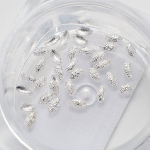 Komilfo texture rivets large oval 1.5*3 mm, silver, 50 pcs