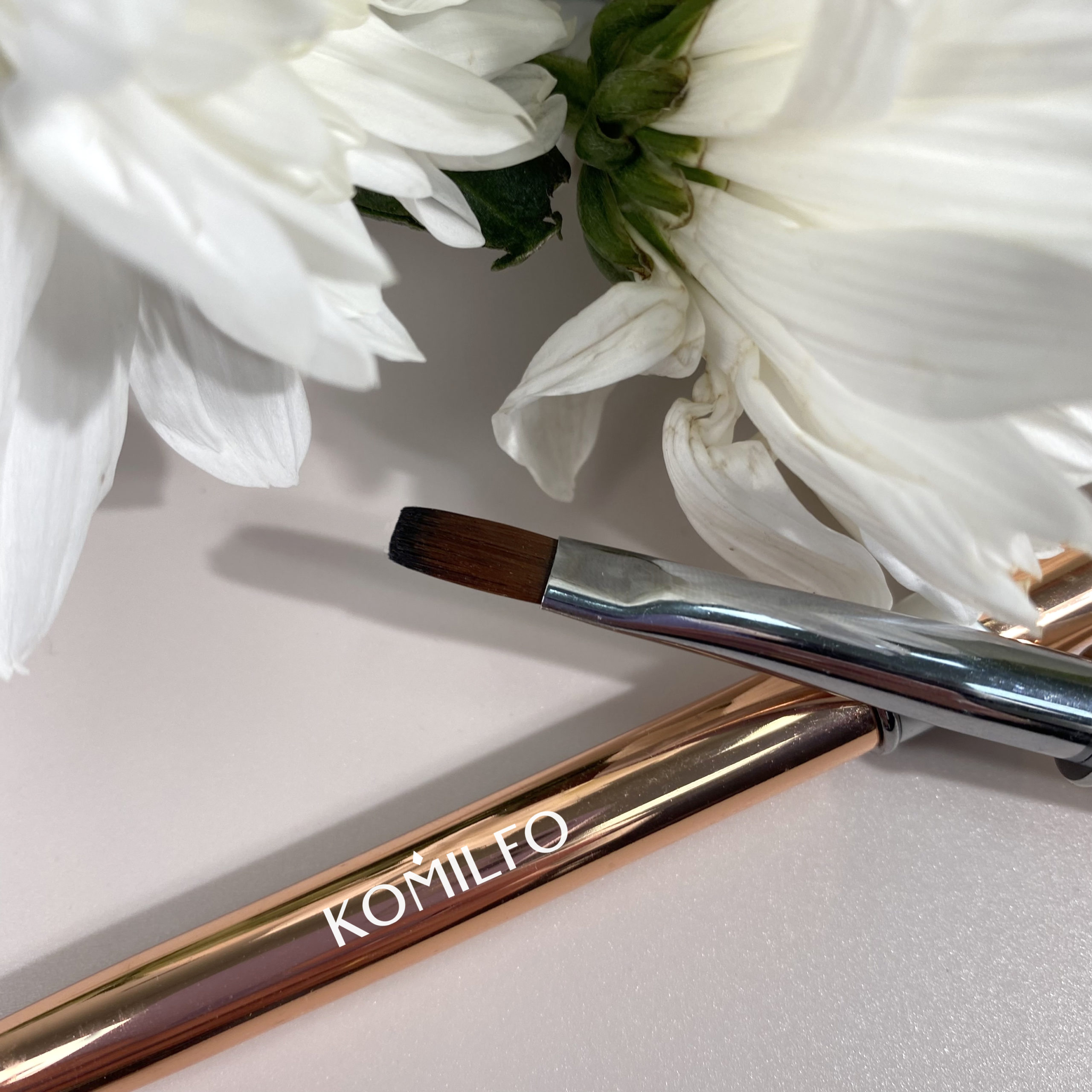 Gallery image of Кисть Komilfo Rose Gold Gel flat RG12 (Nylon)