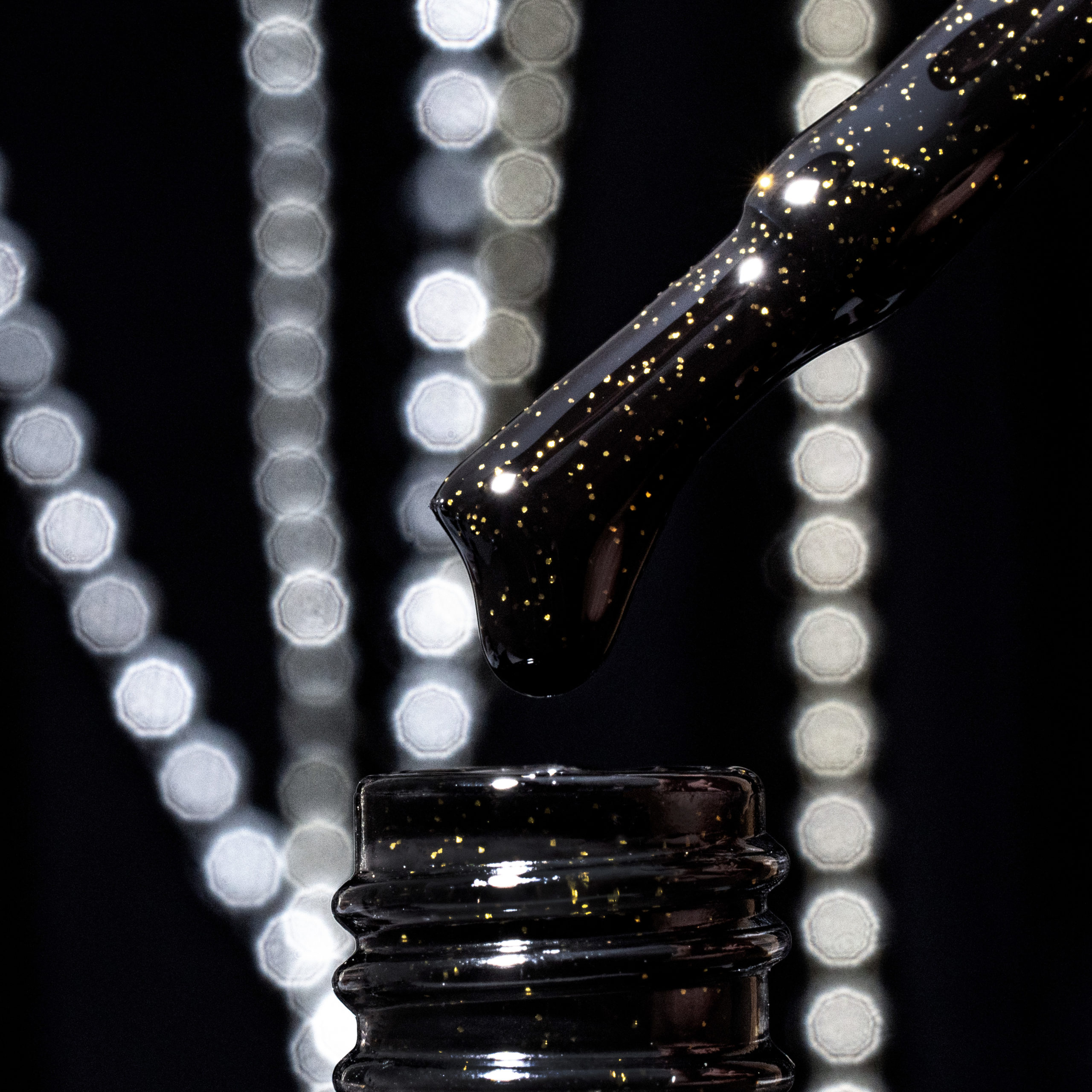 Gallery image of Komilfo Gel polish "Black Gold", 8 ml